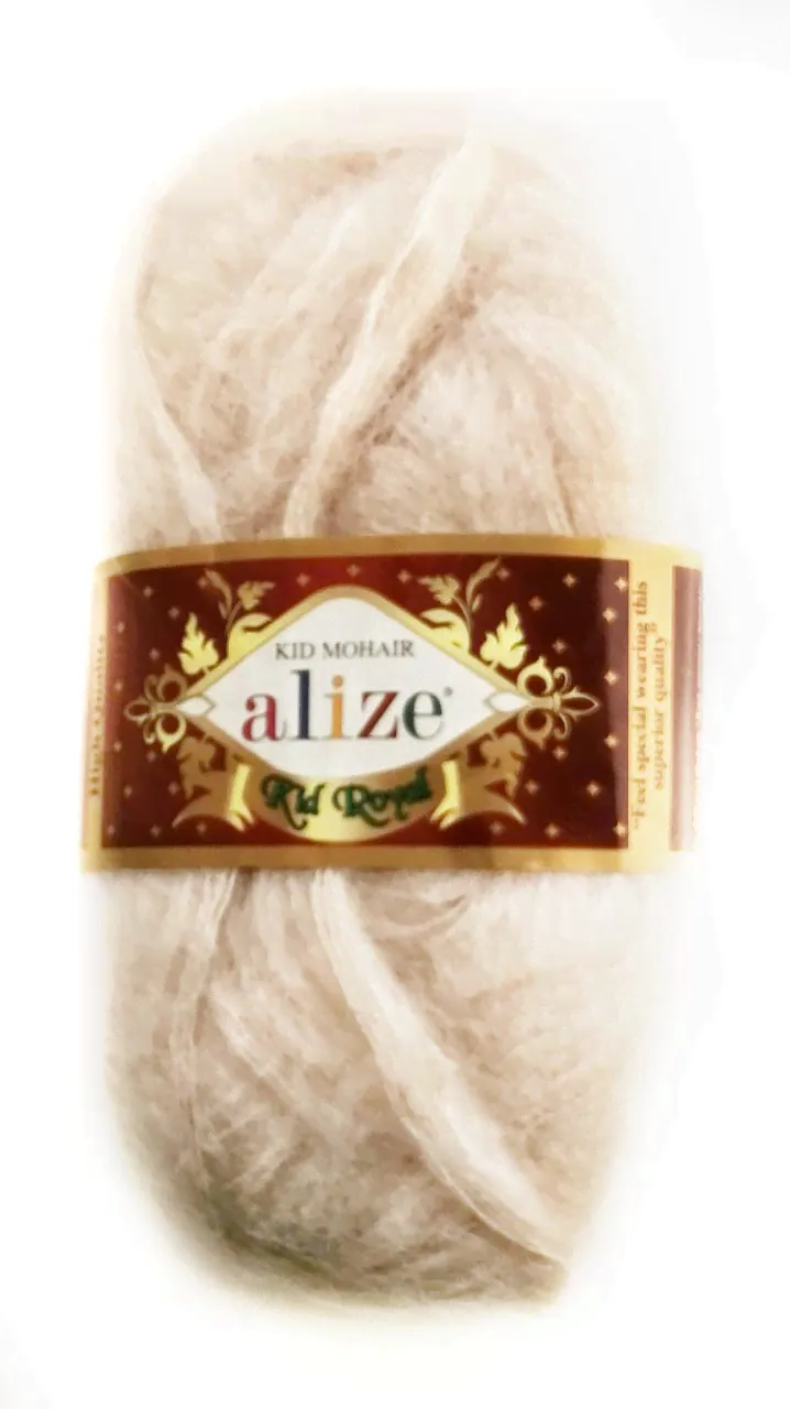 ALIZE KID MOHAIR ROYAL ( Кид мохер роял) 067 Молочный
